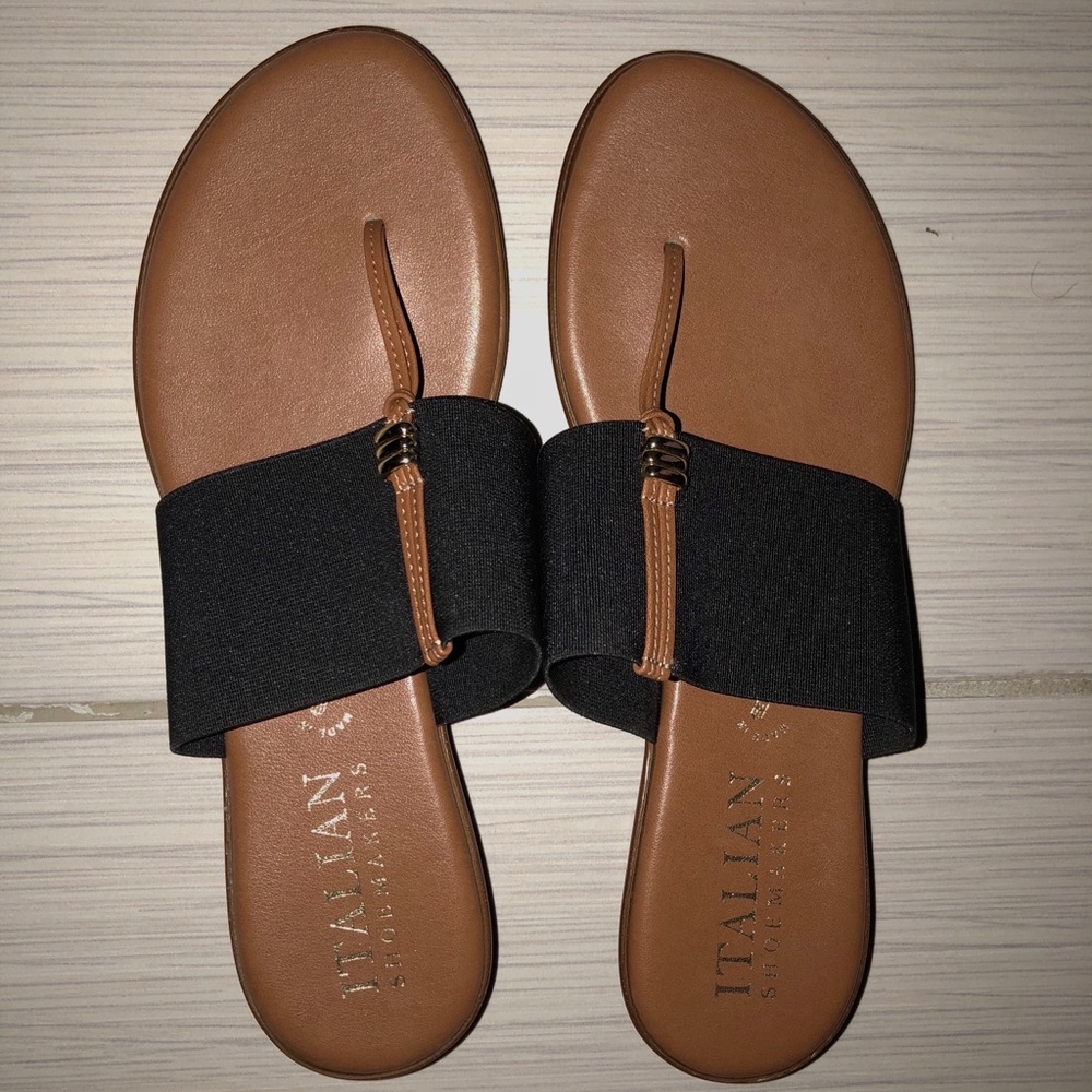 Italian Shoemaker black sandals
